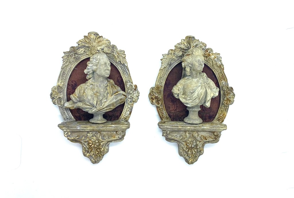 Busts of the Comtesse and&nbsp;Vicomte