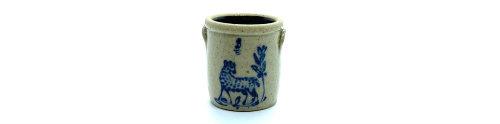 Stoneware Crock with&nbsp;Lamb