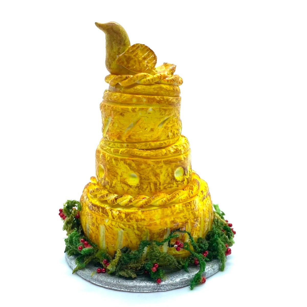 Tudor Three-Tier Pie