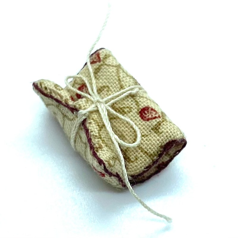 Patterned Sewing Set or&nbsp;Huswif