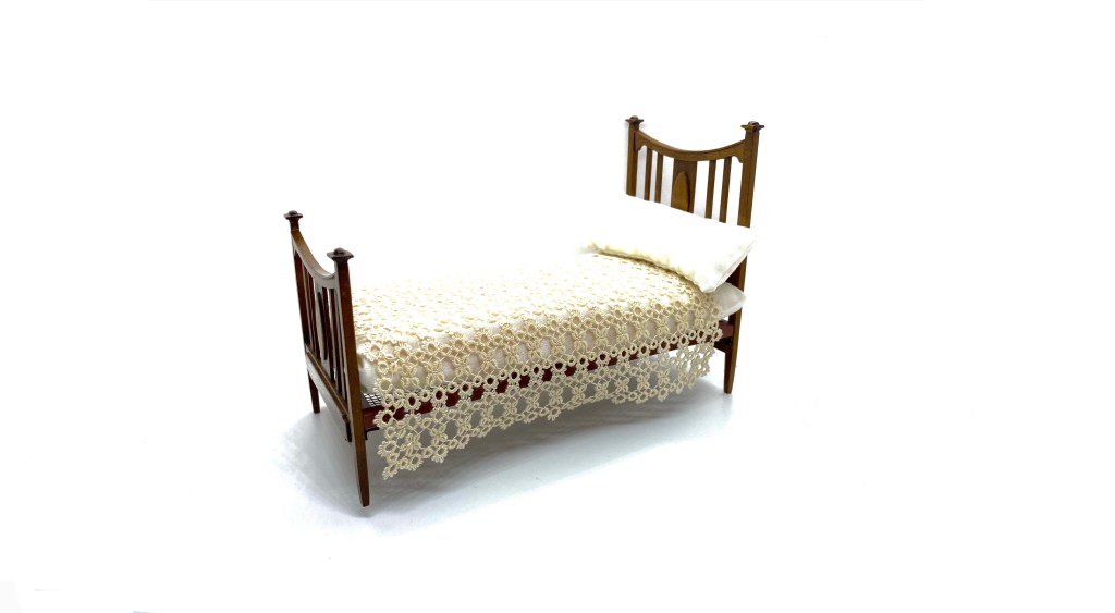 Edwardian Single Bed