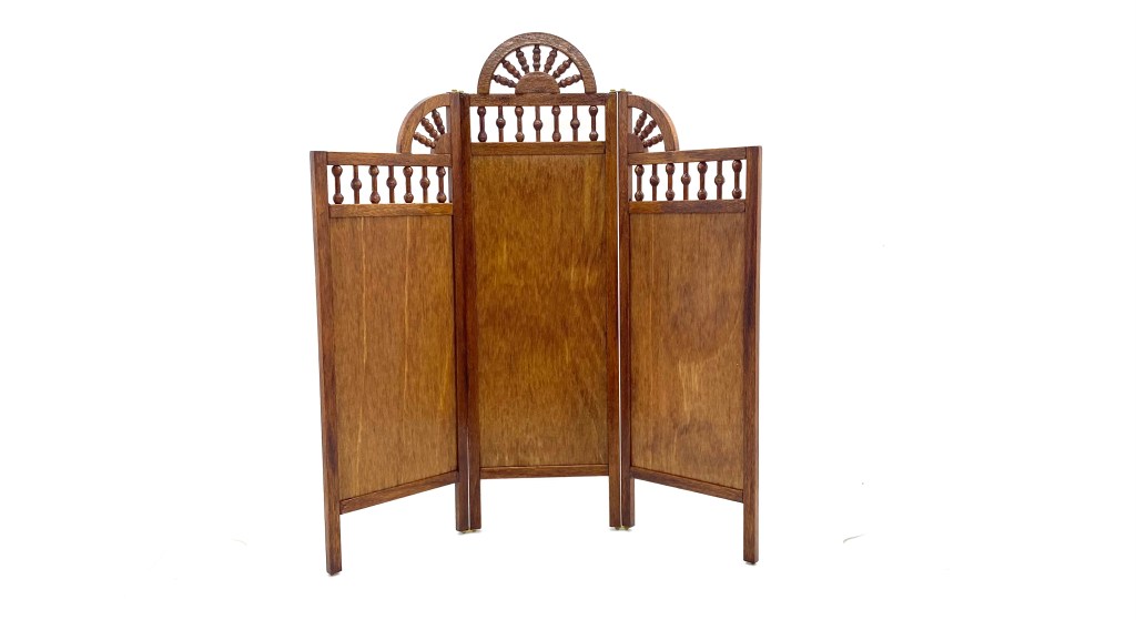 Arched Dressing Screen