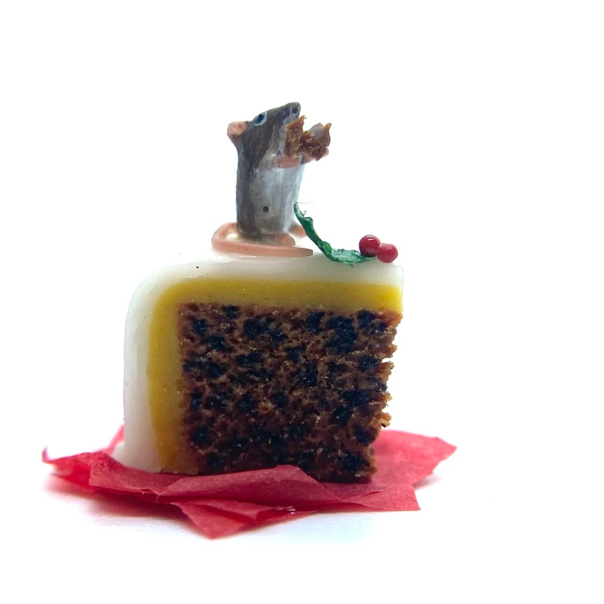 Mouse with Slice of Christmas&nbsp;Cake